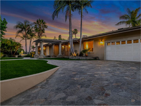 11901 Susan home exterior